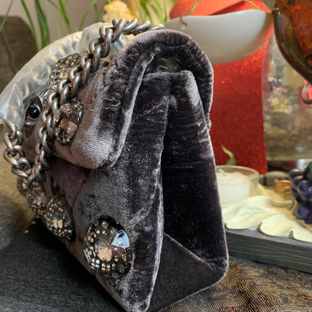 SOLD⛔️Auth.KURT GEIGER LONDON Velvet crystals  chain convert shoulder/Crosb - Picture 3 of 12